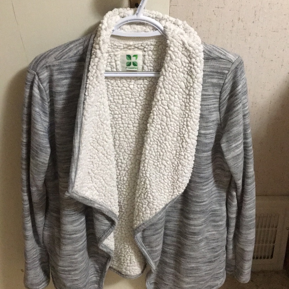 SUPER Soft GreenTea Sweater (with Pockets!) Sz M